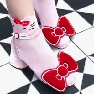 ASOS x Hello Kitty pink velvet bow block heel kawaii sandal 7